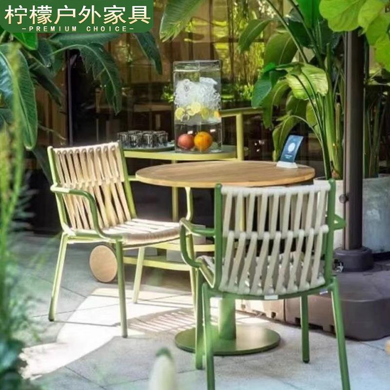 户外桌椅庭院露天餐桌椅铝合金藤编桌椅阳台花园咖啡厅休闲桌椅