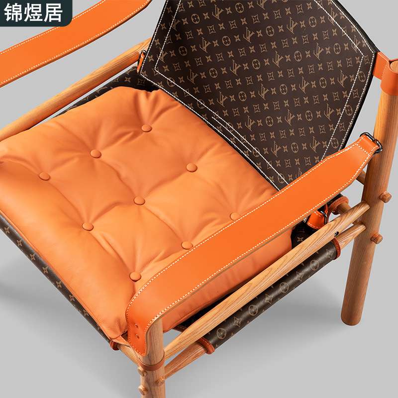 哇噢黑胡桃木餐椅马鞍皮靠背休闲椅意式简约家用实木休闲椅有橙色
