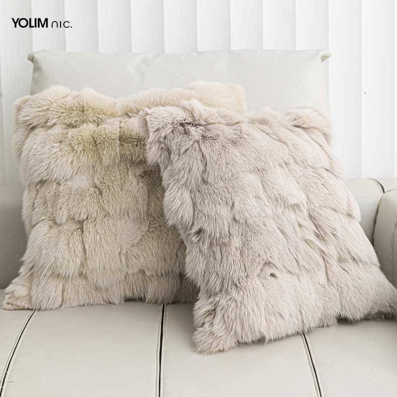 轻奢高级感狐狸毛抱枕沙发客厅别墅靠枕现代简约样板房靠垫米咖色