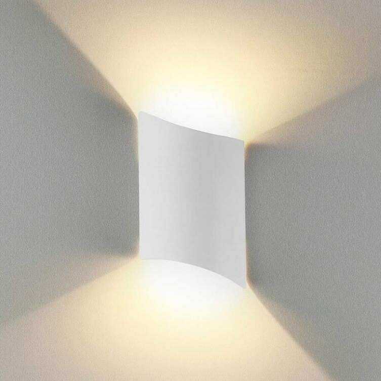 新款led户外防水壁灯，户外庭院灯 花园灯 简欧风格