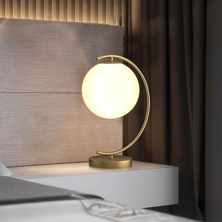 卧室床头台灯创意轻奢简约时尚温馨浪漫后现代全铜台灯北欧灯具,玩具/童车/益智/积木/模型,毛绒/玩偶/公仔/布艺类玩具,淘宝优惠券,粉丝福利购,淘宝优惠卷