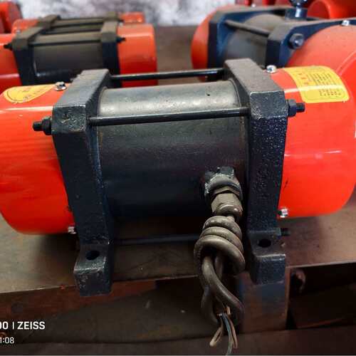 YZS-15-2振动电机激振力15KN2级3000rpm1.1KW