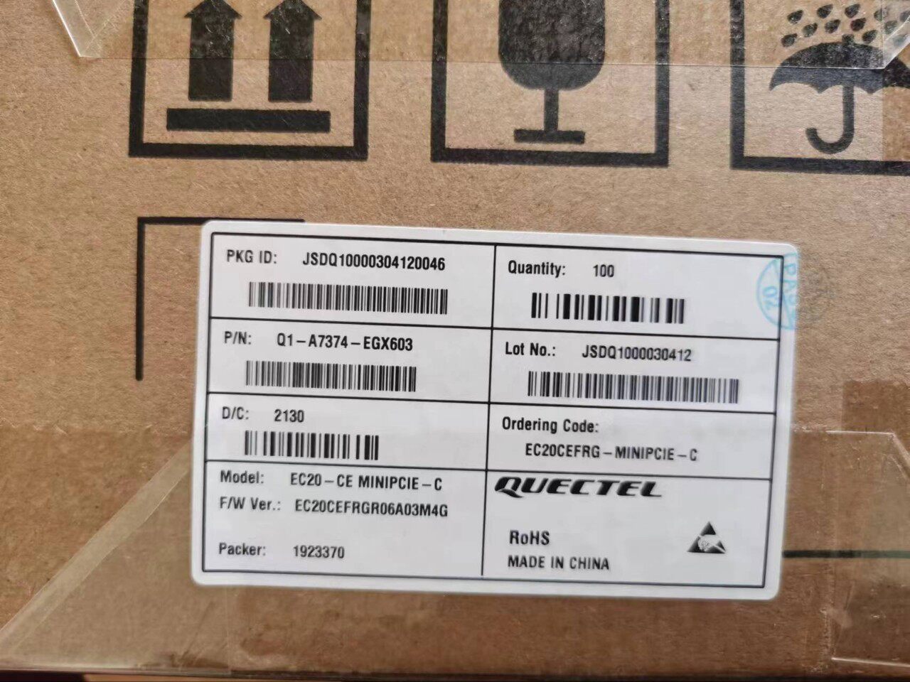 移远模块4G通讯设备EC20定位GPRS接口PCIE物联网蓝牙TLE数据传输