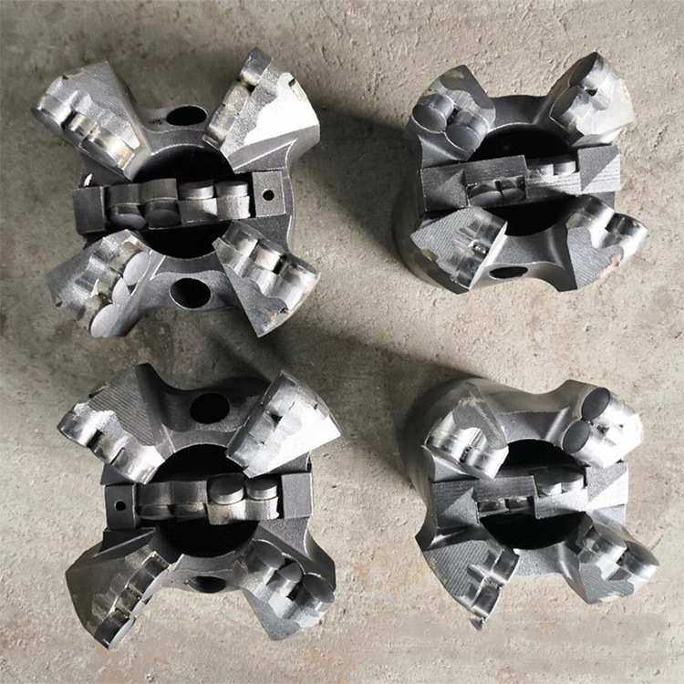 供应金刚石钻头 硬质合金锚杆钻头 内凹三翼型无芯钻头价格优惠