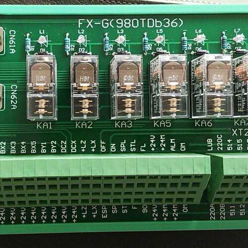 广州数控系统IO转接板 IO继电器板 分线器带7个继电器 980TDB36
