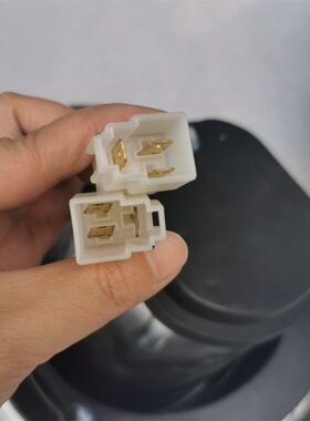 金博恒阔陆威昂驰珠峰盛奥福盛隆电动四轮车前大灯转向行车灯