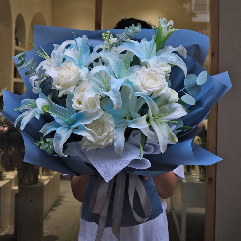 重庆日花速递蜜城配送百合花尤加利叶送闺同送生鲜鲜花束花店送花