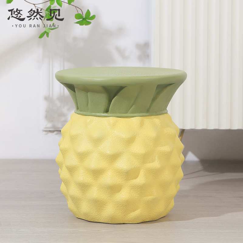 创意礼物儿童房间装饰品菠萝旺来树脂工艺品家居摆件玄关换鞋凳子