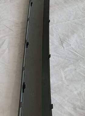 适用于 极光耀致后拖车盖饰条 皮纹银灰 CUS13002-B