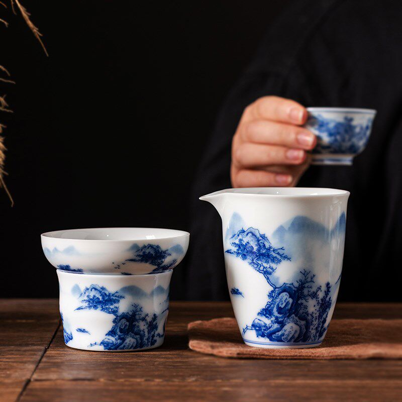 青花瓷茶滤过滤网白瓷家用茶隔漏斗陶瓷功夫茶具配件茶漏公杯一体