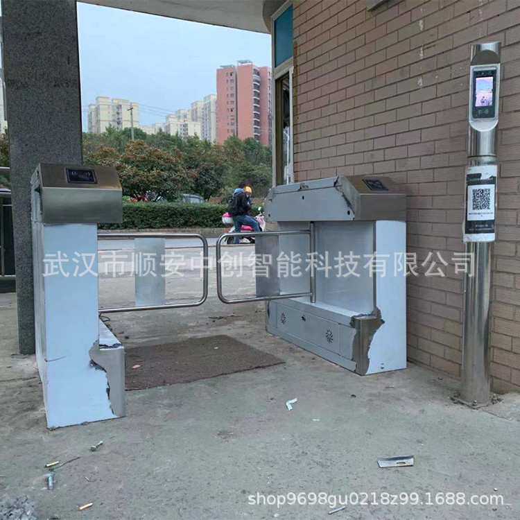 小区摆闸过电动车刷卡通行闸机人脸识别门禁系统人行通道闸匝机