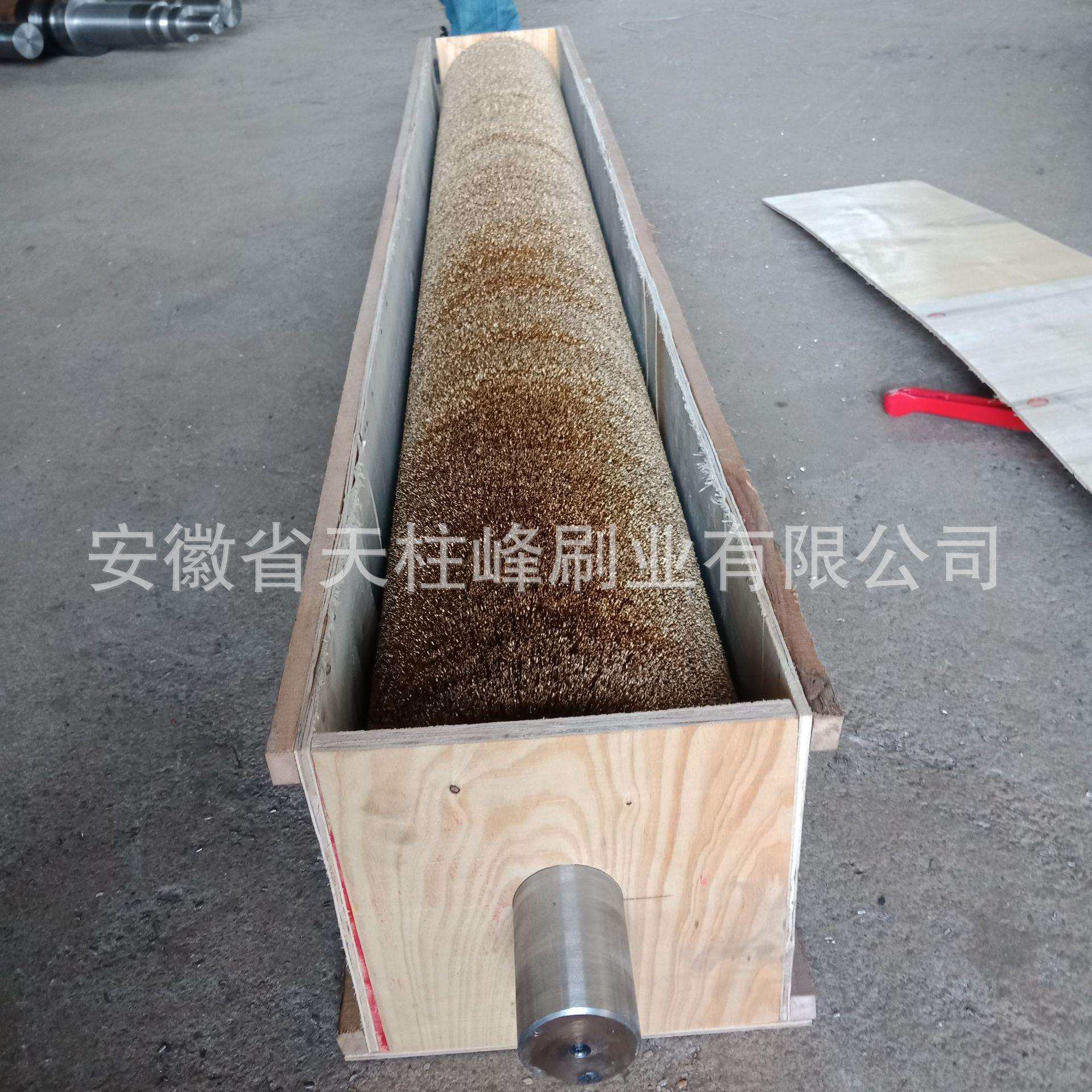 铜丝毛刷辊马毛辊刷磨料丝辊刷抛光打磨除锈缠绕式铜丝毛刷辊