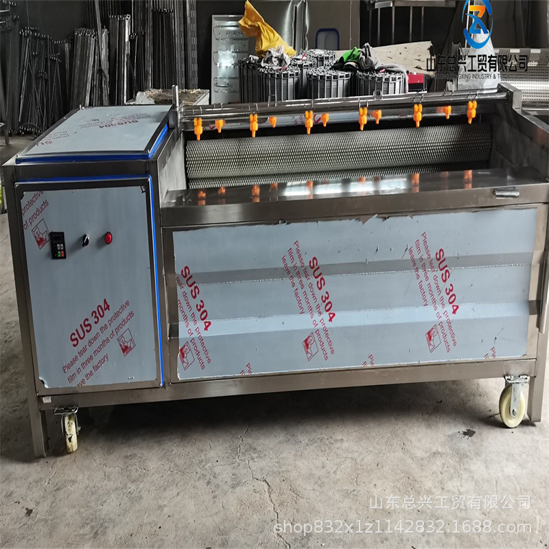 304不锈钢土豆毛辊清洗机 胡萝卜全自动毛辊清洗机 根茎类清洗机