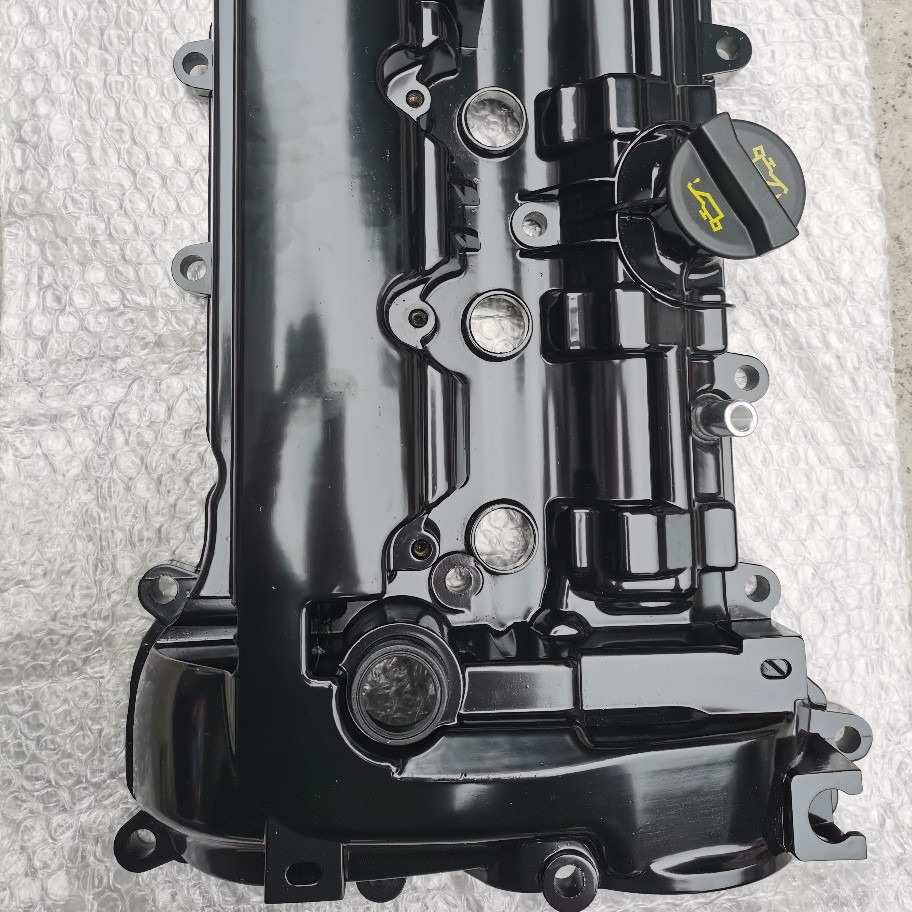 汽车发动机气门室盖铝适用马自达昂克赛拉阿特兹CX4CX5PE0110210A