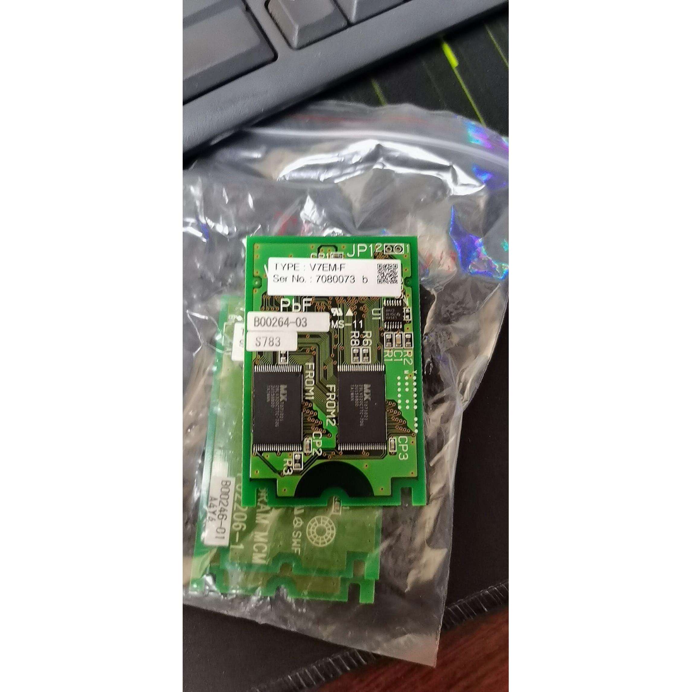 现货富士白光HAKKO触摸屏 V7EM-F SRAM卡