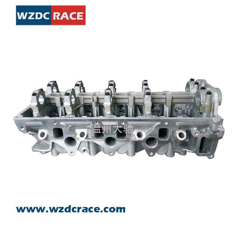 汽车缸盖WE01-101-00K AMC908749 适用于MAZDA FORD气缸盖