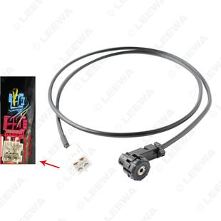 汽车AUX转接线适用2000 2007奔驰C级W203辅助线束影音AUX转接线