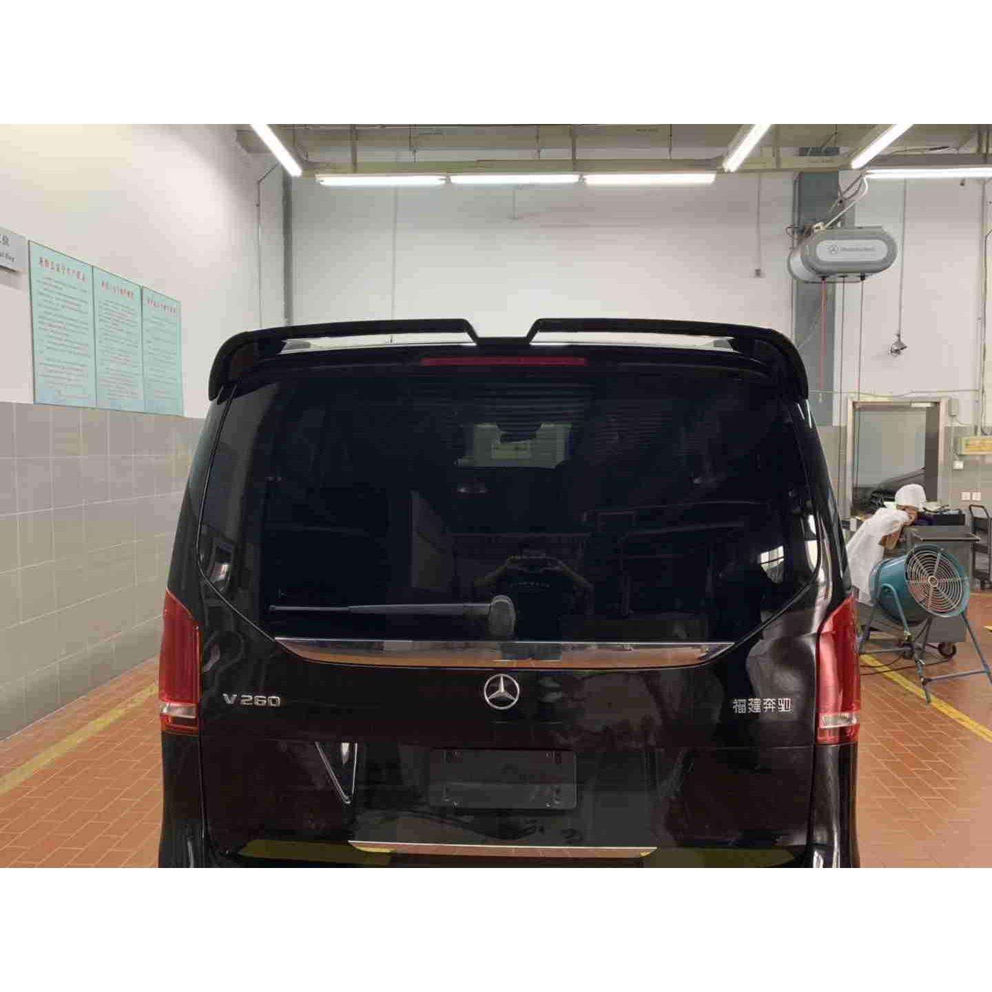 适用于18款V260尾翼改装顶翼