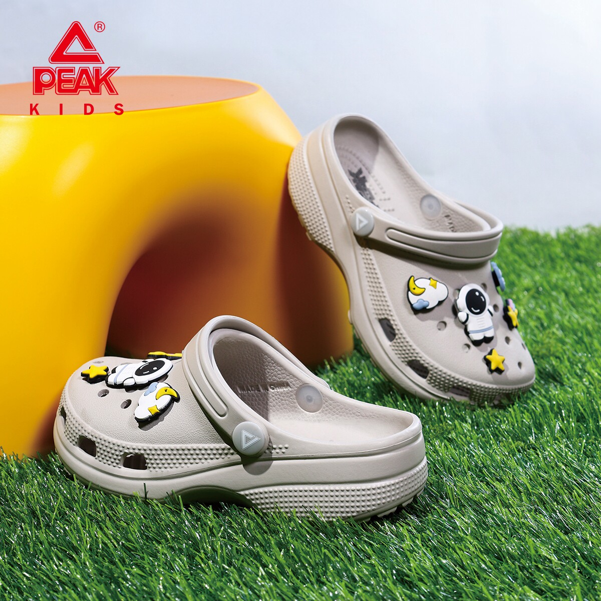 匹克儿童洞洞鞋夏季男童新款沙滩拖鞋2026宝宝外穿软底防滑凉鞋