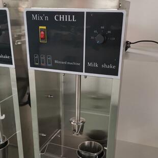 暴风雪机麦旋风机奥旋风机冰淇淋搅拌机DQ倒杯不洒冰淇淋机商用