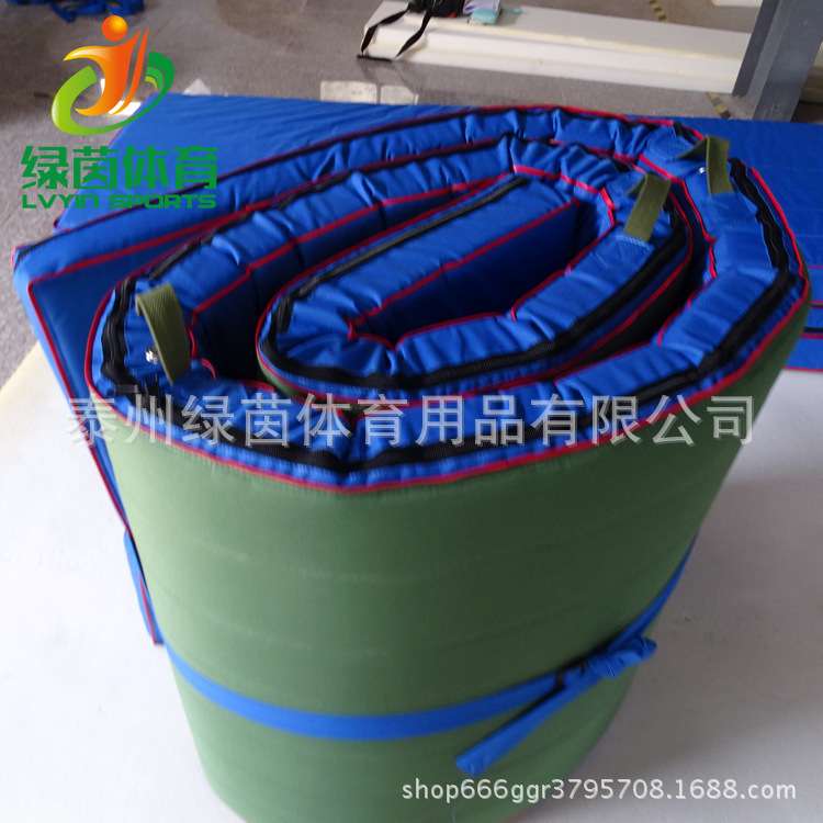 厂家直销高密度海绵体操垫子折叠式训练散打地垫跳高体操垫可定