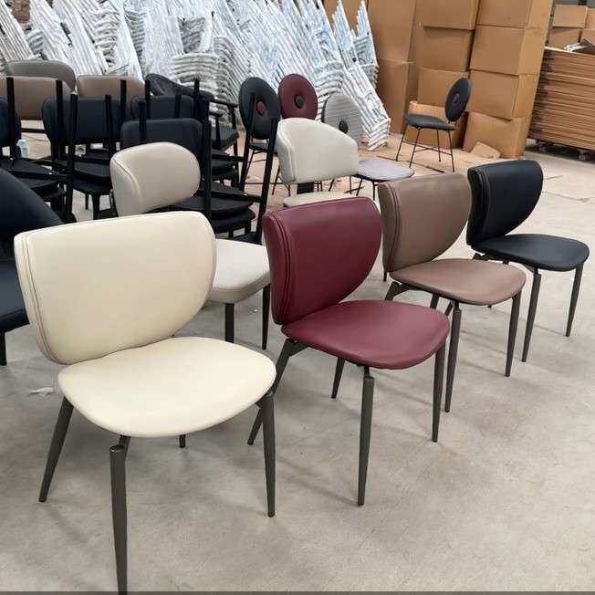 意式轻奢餐椅家用餐桌椅现代感酒店售楼处简约洽谈椅实木靠背椅子