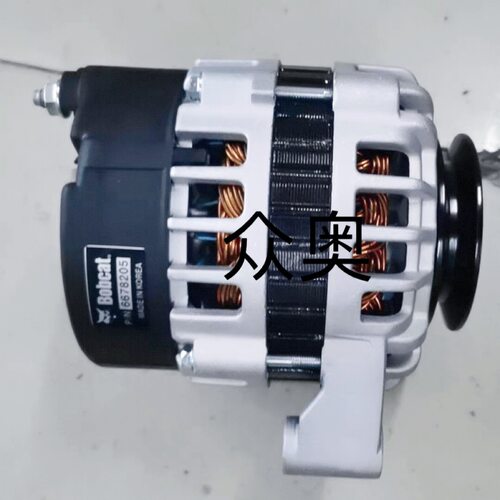 适用山猫S300 S330 S450 S510 S530 S550滑移装载机6678205发电机