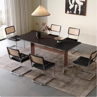 中古风岩板餐桌椅组合法式复古名宿小户型家用长方形实木吃饭桌子