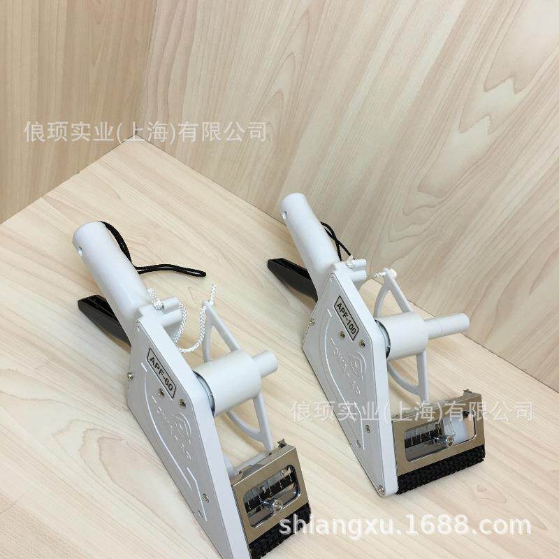 TOWA APF-100手持标签器 手持式贴标机手动不干胶贴标签机 APF-60