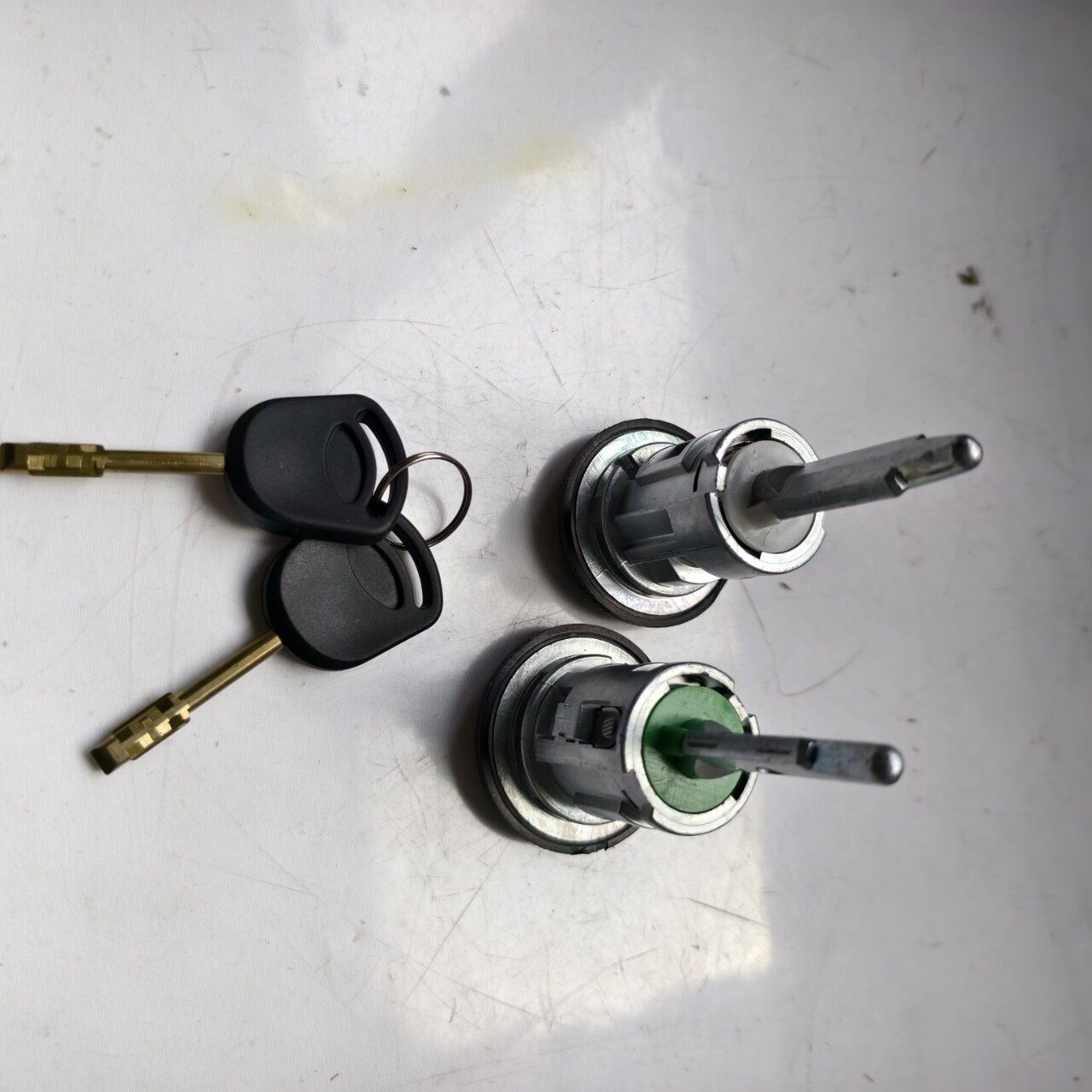YC15V220K51AA40606384060639YC15V220K52BA