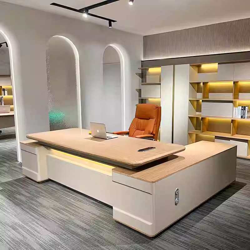 深圳办公家具厂 科技感老板桌办公室老板桌创意大班台简约老板桌