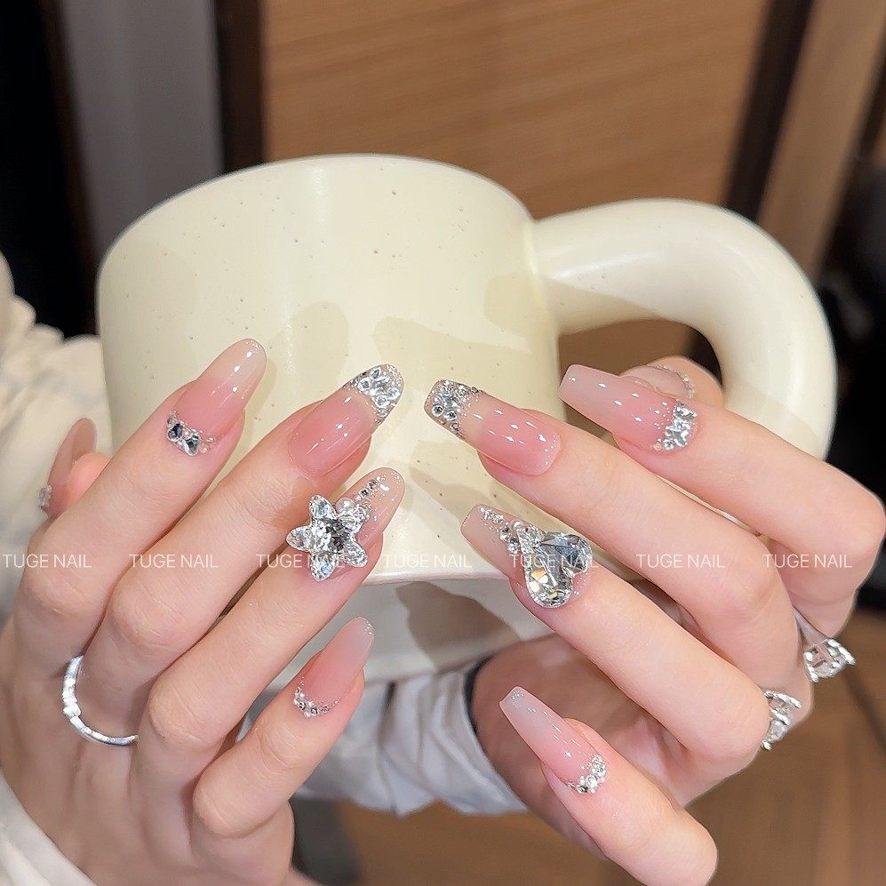 兔哥“冬季恋歌”【施家全华】轻奢超大号五星钻显白气质裸甲美甲,彩妆/香水/美妆工具,穿戴甲/甲片,淘宝优惠券,粉丝福利购,淘宝优惠卷