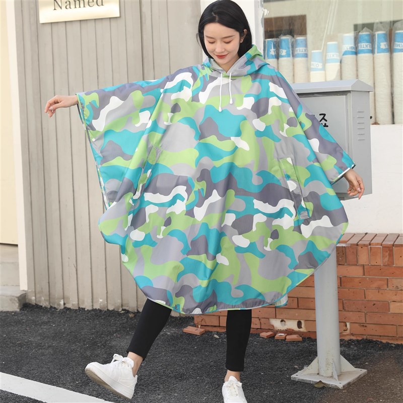 大坐雨儿童斗篷檐衣小学生男宽松雨披女背书包帽电动车后座骑迷彩