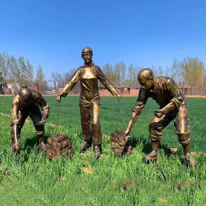 玻璃钢农耕人物铸铜雕塑牛拉犁农耕文化雕像公园广场景观装饰摆件