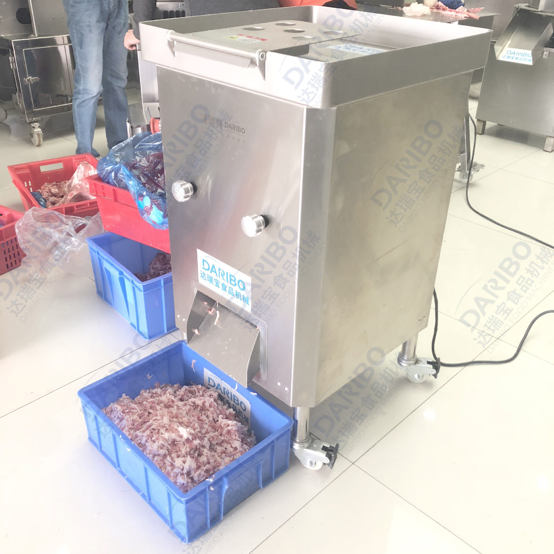 W厂家直销五花肉切肉切丝机 商用不锈钢猪肉切粒切丝机金枪鱼切丝,清洗/食品/商业设备,肉制品加工设备,淘宝优惠券,粉丝福利购,淘宝优惠卷