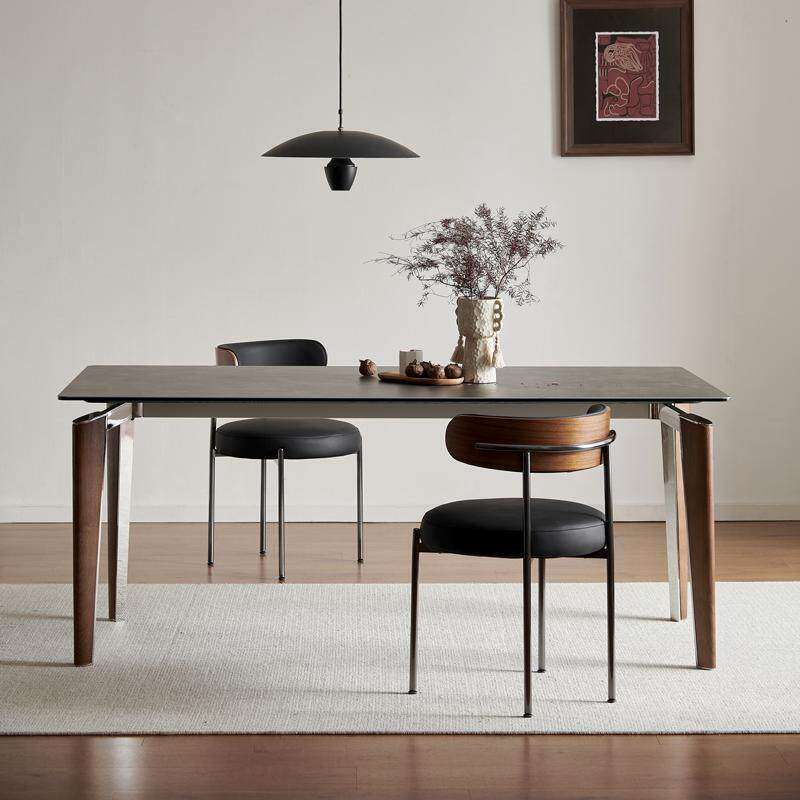 温暖的石头意式极简实木岩板餐桌