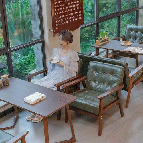 复古酒吧清吧奶茶店咖啡厅桌椅组合餐厅卡座沙发洽谈酒馆商用休闲