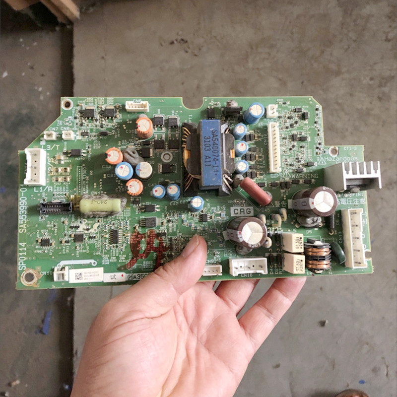 SP0114B富士变频器E2S-F2S系30KW 37KW主驱动电源板SA553990-01
