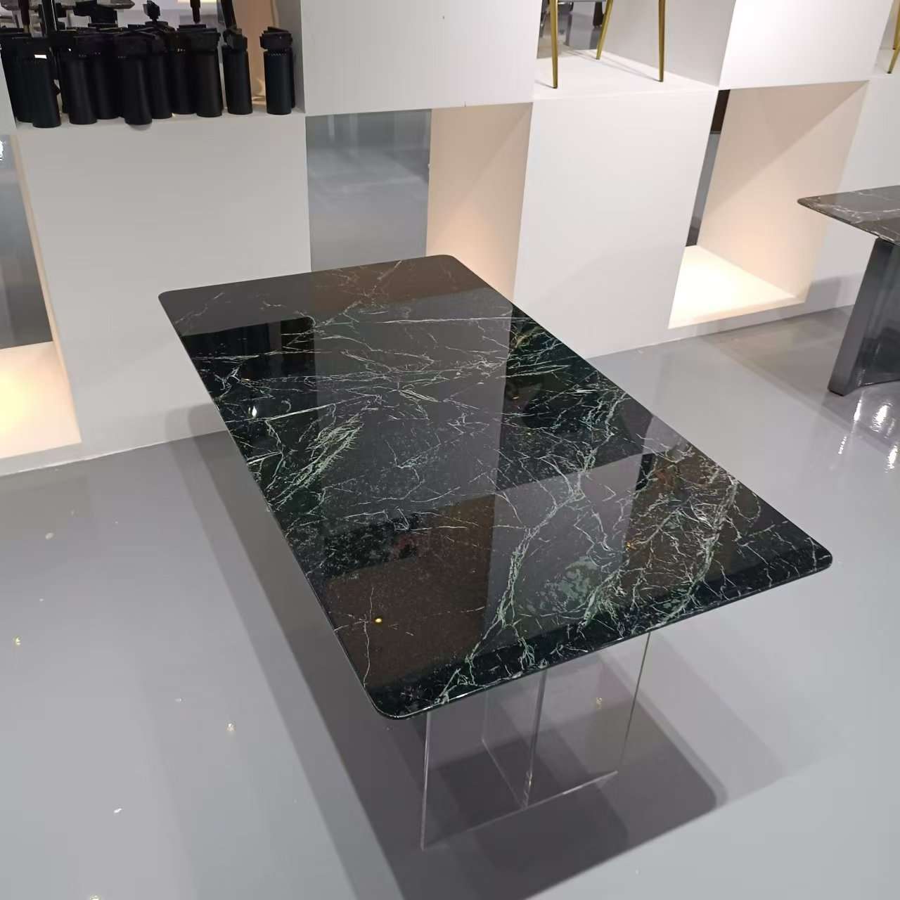 设计师长方形亚克力卡里冰玉铂金钻蓝水晶天然大理石奢石餐桌饭桌