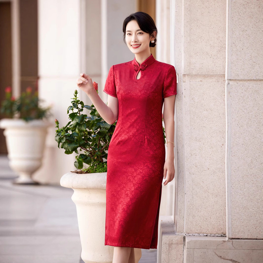 2026新款夏季改良女旗袍红色喜婆婆婚宴妈妈装中长款水滴领短袖高