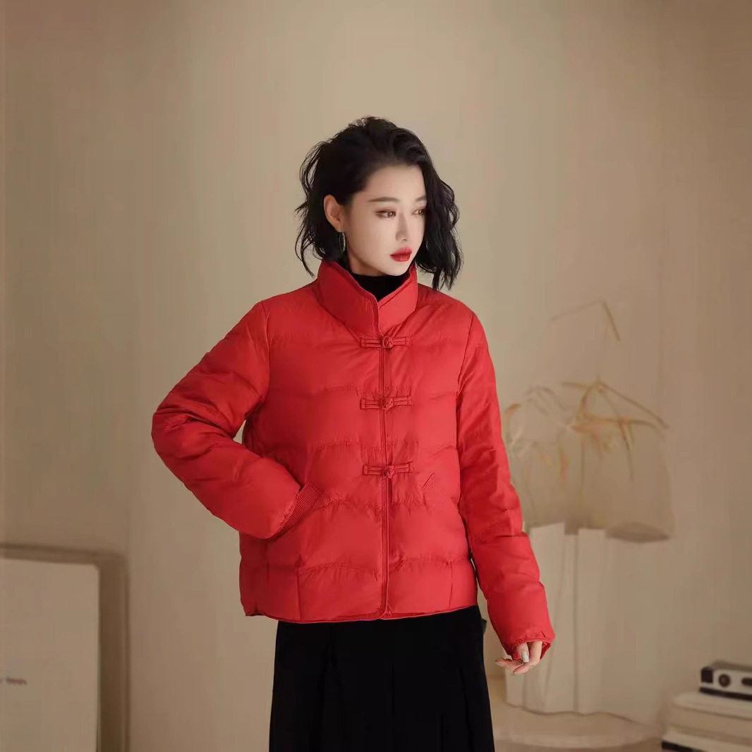 2026新款中年妈妈冬装羽绒服国风洋气轻薄款中老年女秋冬短款