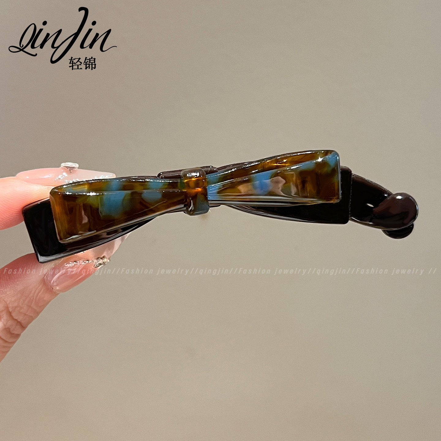 高级感醋酸蝴蝶结香蕉夹