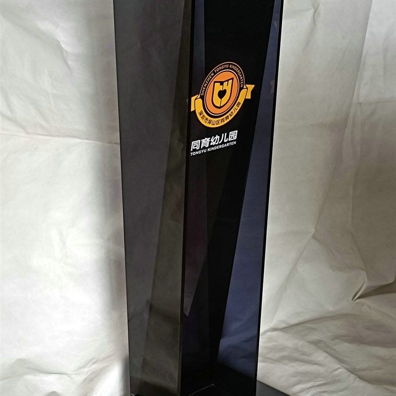 讲台播音桌演播台发言台售楼部迎宾台餐厅接待台咨客台会议主持台