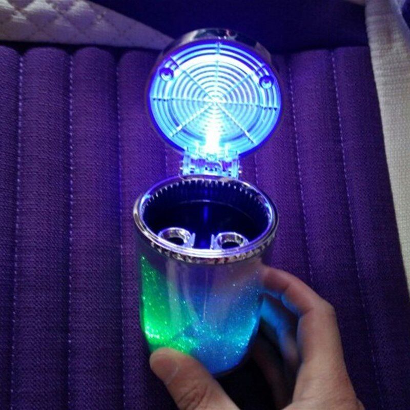车载创意烟灰缸LED七彩灯夜光烟灰缸带盖 汽车用出风口烟灰缸变色