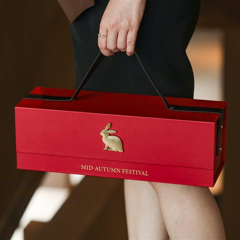 2023新款中秋8粒红色冰皮流心月饼礼盒包装盒高档送人礼品盒空盒
