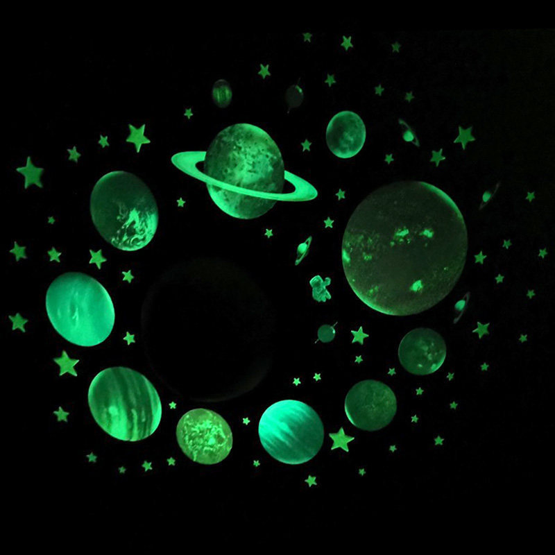 夜光墙贴男孩儿童房间卧室布置装饰荧光贴画宇宙星球星星发光贴纸
