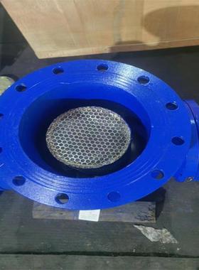 LT拉杆伸缩式十字滤管DN500抗污性强。排污方便；流通面积大。