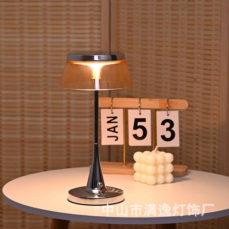 小光杯吧台灯 卧室高级创意飞碟夜灯 装饰摆件床头充电小台灯
