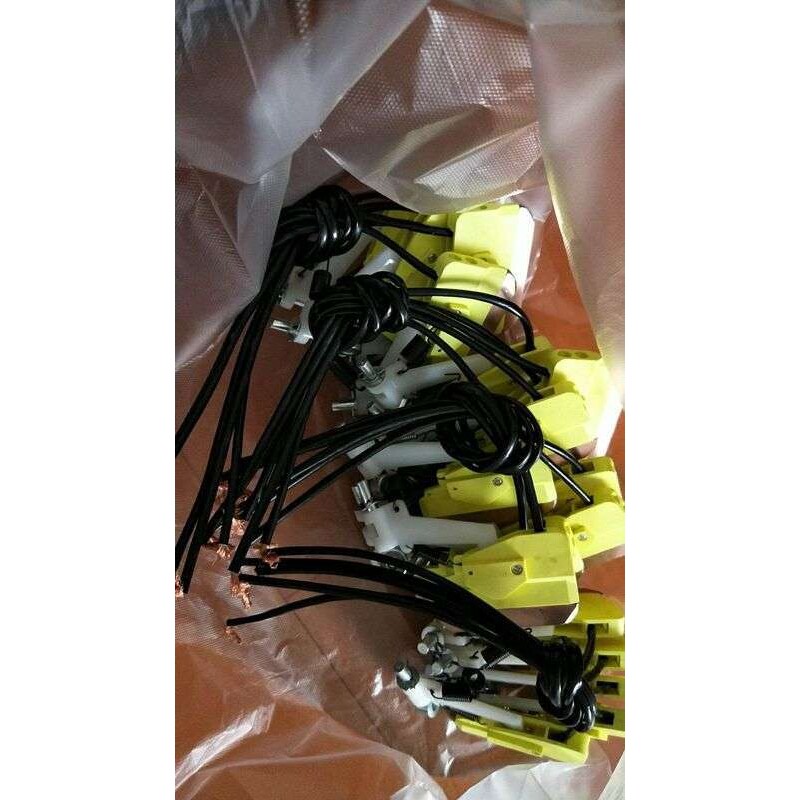 M型排式滑触线集电器组合式滑线集电器C型集电器四极滑线
