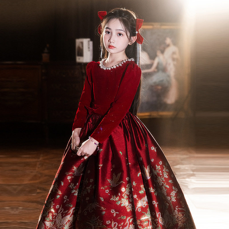 2026新款儿童演出服红色女童晚礼服公主裙生日钢琴走秀潮服拜年服